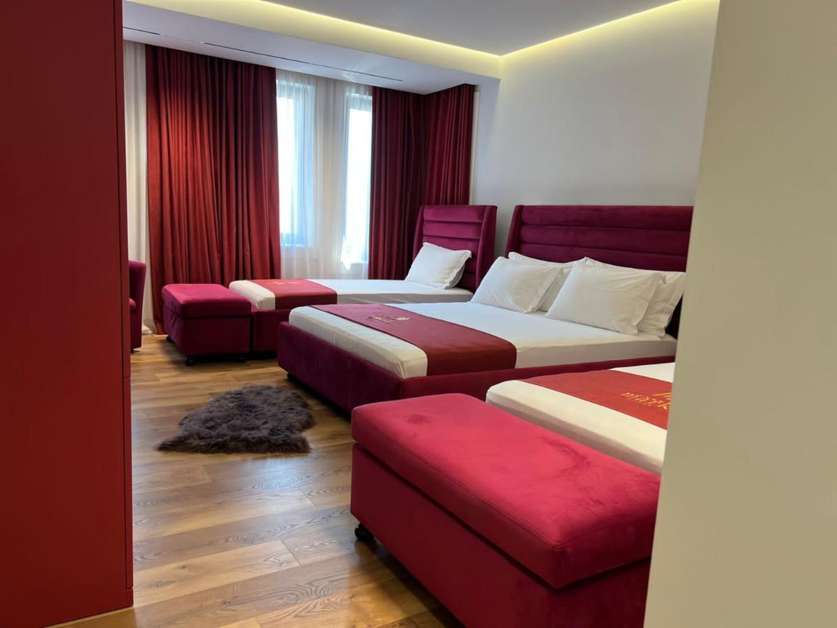 Mark Hotel Tirana Bërxull Esterno foto